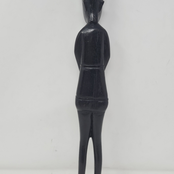 Wood carved African figure - Picture 3 of 5